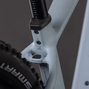 Cube Reaction Hybrid Race 800 Heren 2026